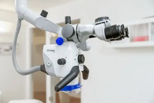 ZEISS EXTARO 300 
